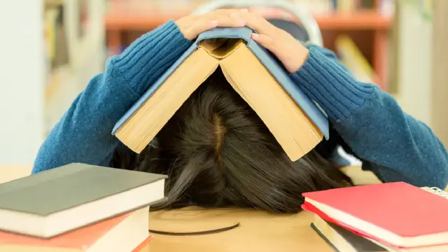 Mengatasi Burnout Akademik: Strategi yang Realistis dan Mudah Dipraktikkan